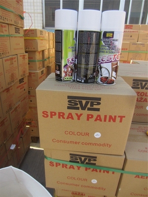 Cat semprotan grafiti berkilau dan kuat dengan warna-warna cerah dengan nuansa yang disesuaikan
